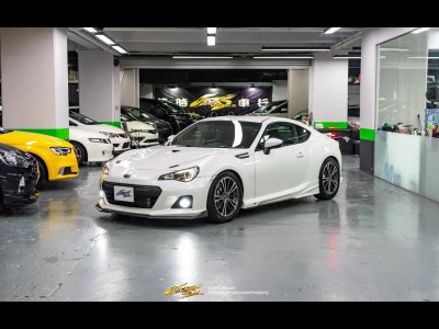  BRZ Turbo,富士 Subaru,2013,WHITE 白色,4,